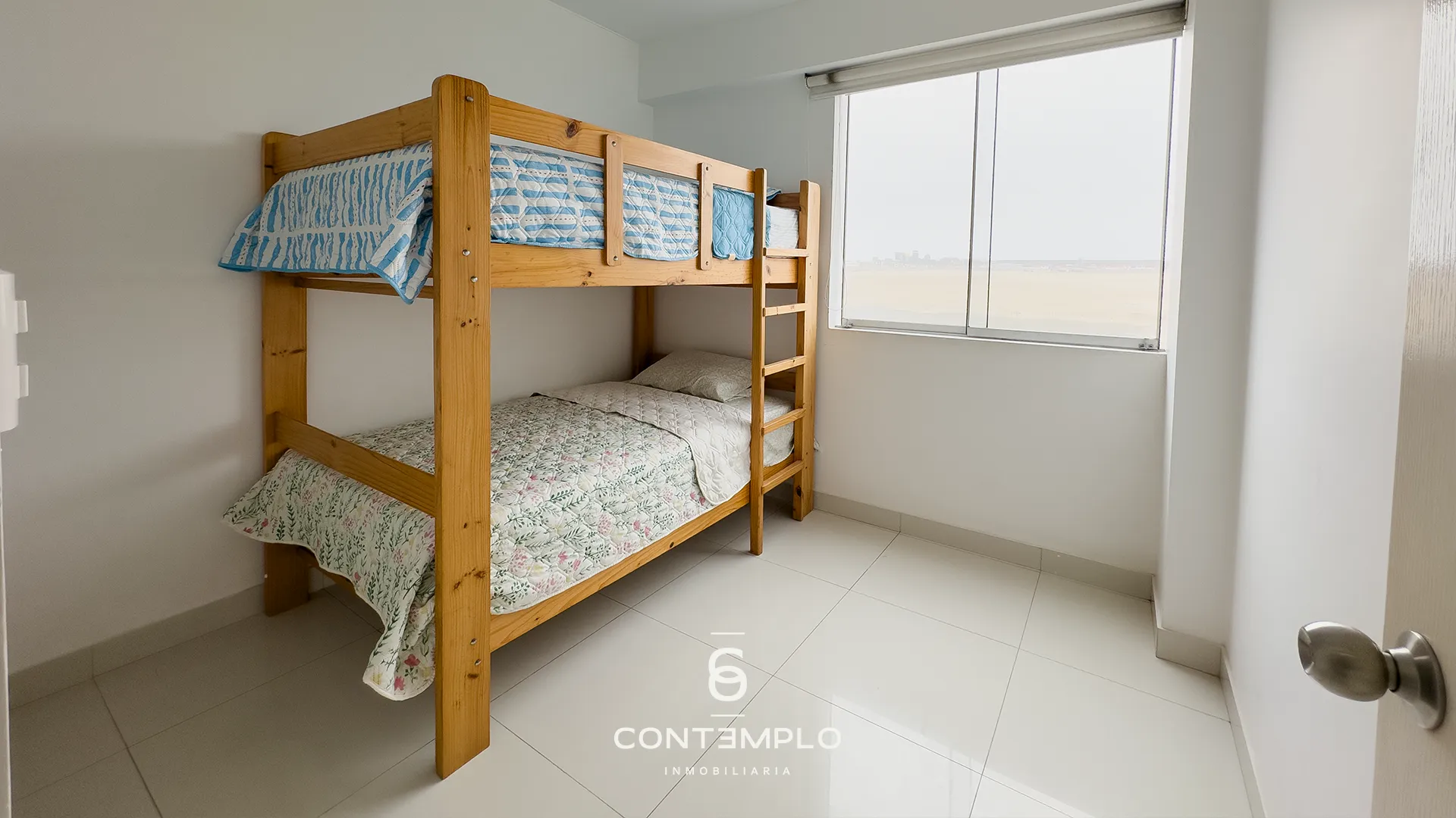 ¡EDIFICIO CON SALIDA AL MALECÓN! VIVE EN ZONA TRANQUILA Y PRIVADA - miniatura 13