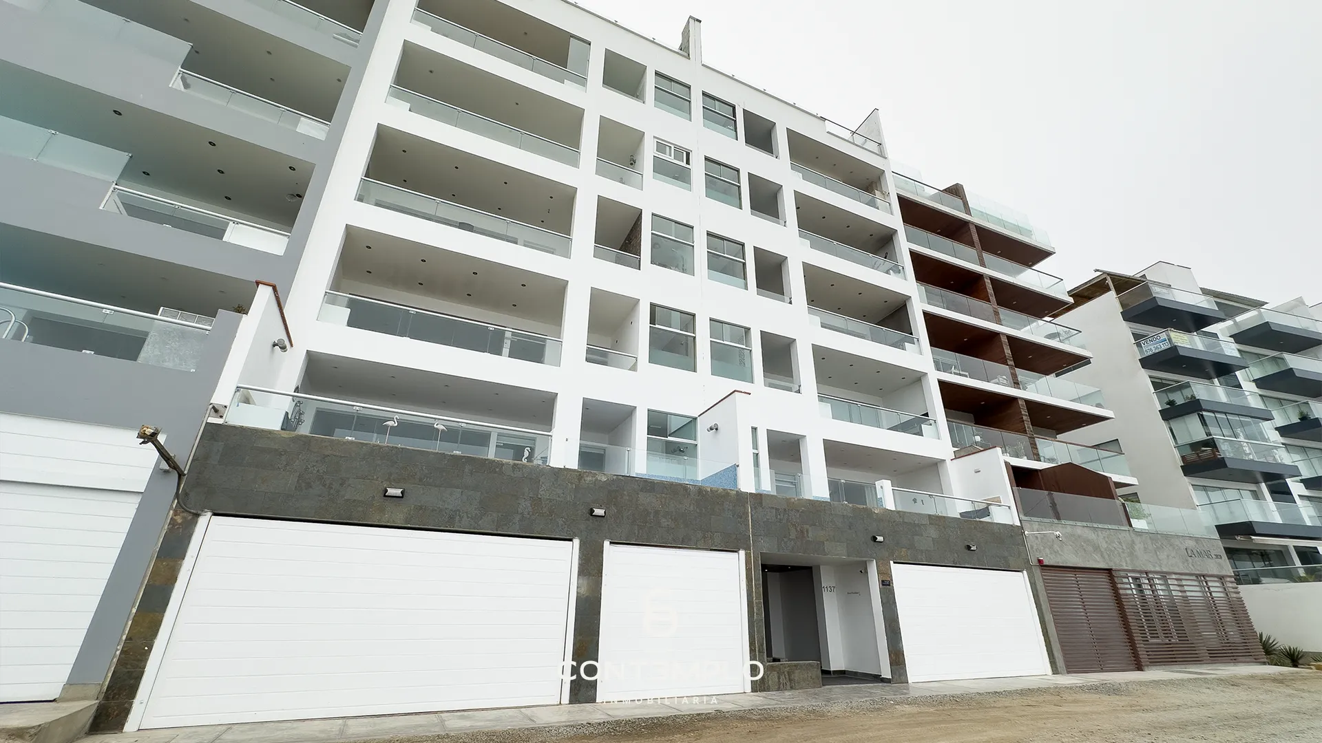 ¡EDIFICIO CON SALIDA AL MALECÓN! VIVE EN ZONA TRANQUILA Y PRIVADA - miniatura 5