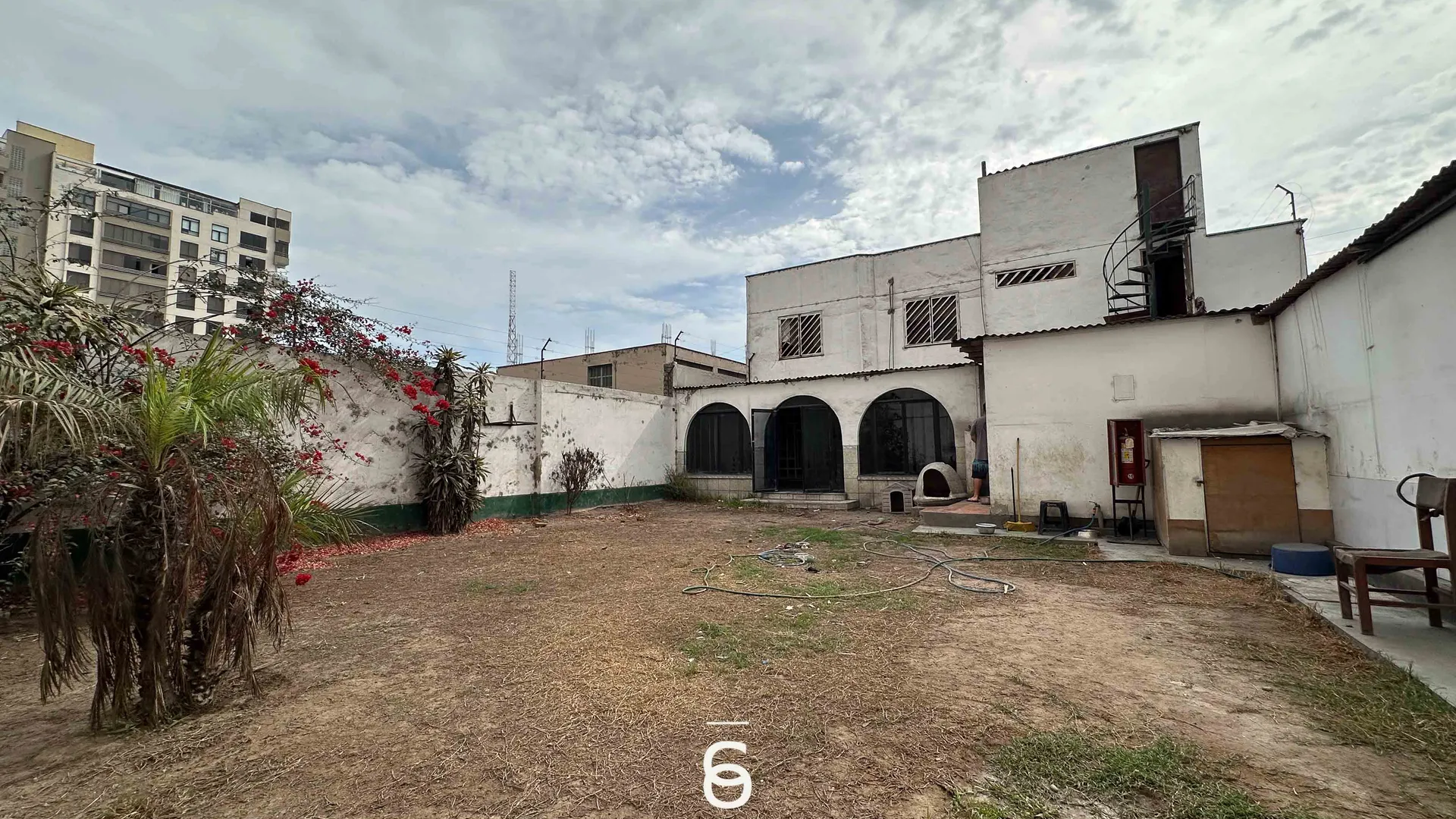 VENTA en SURCO - miniatura 6