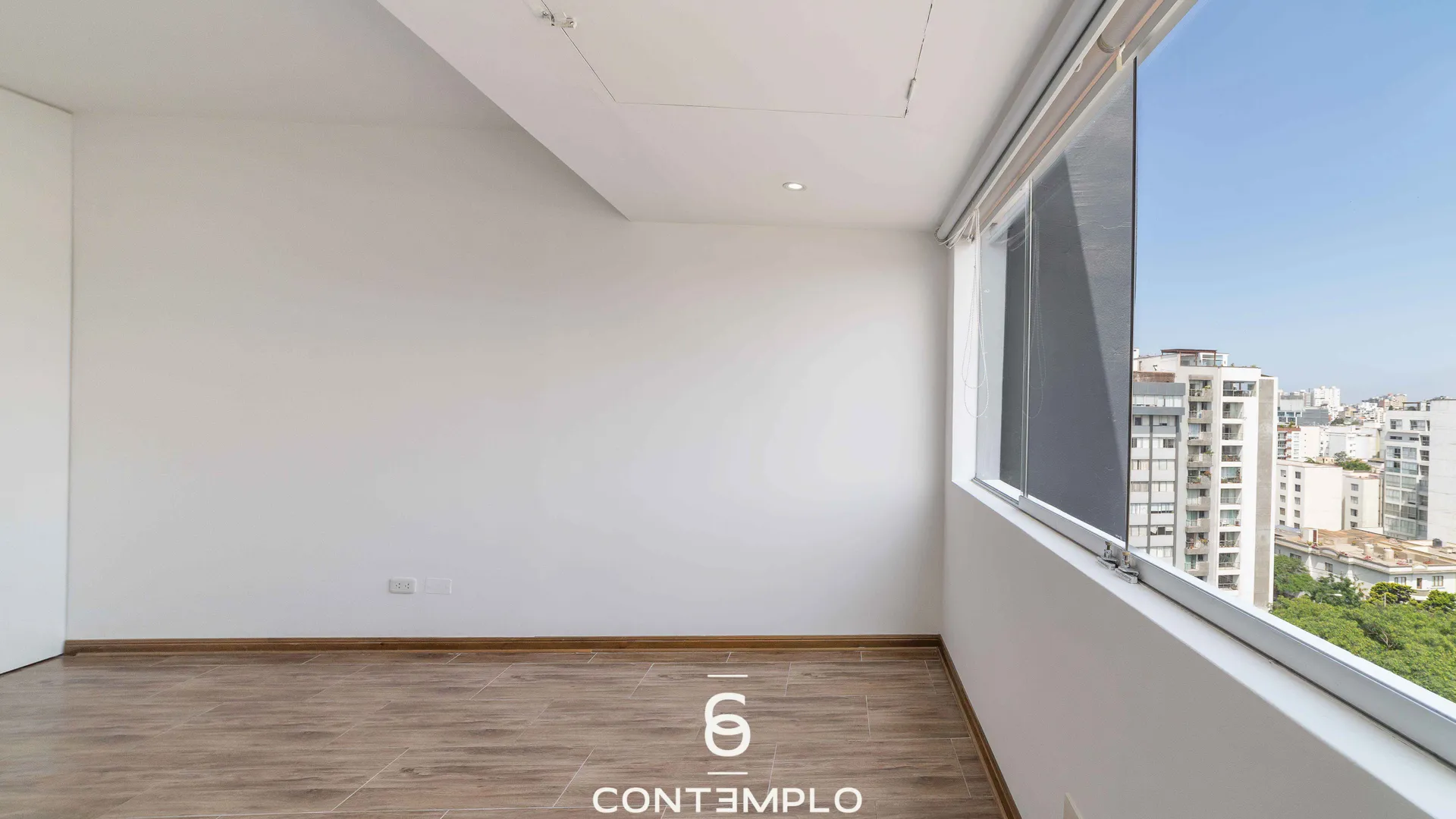 VENTA en MIRAFLORES - miniatura 7